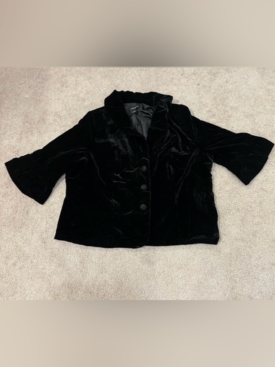 Lane Bryant Jackets & Blazers - Lane Bryant Black Velvet 3/4 Sleeve Blazer